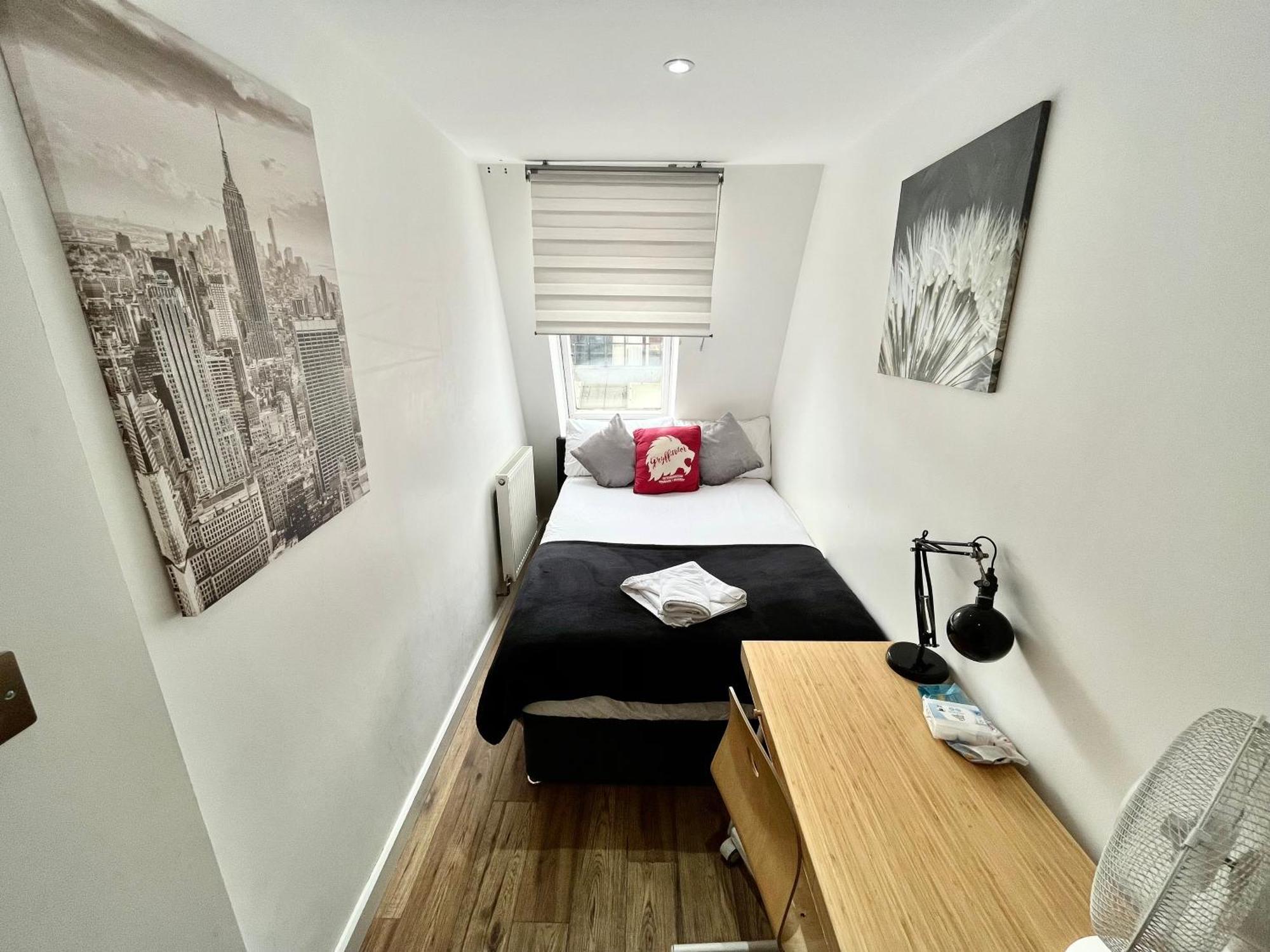Euston Private Bedrooms 119a 1-4 * Londra